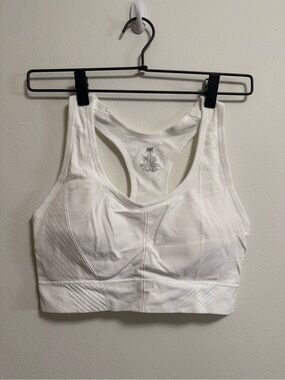 New Balance White Racerback Seamless Athletic‎ Sports Bra